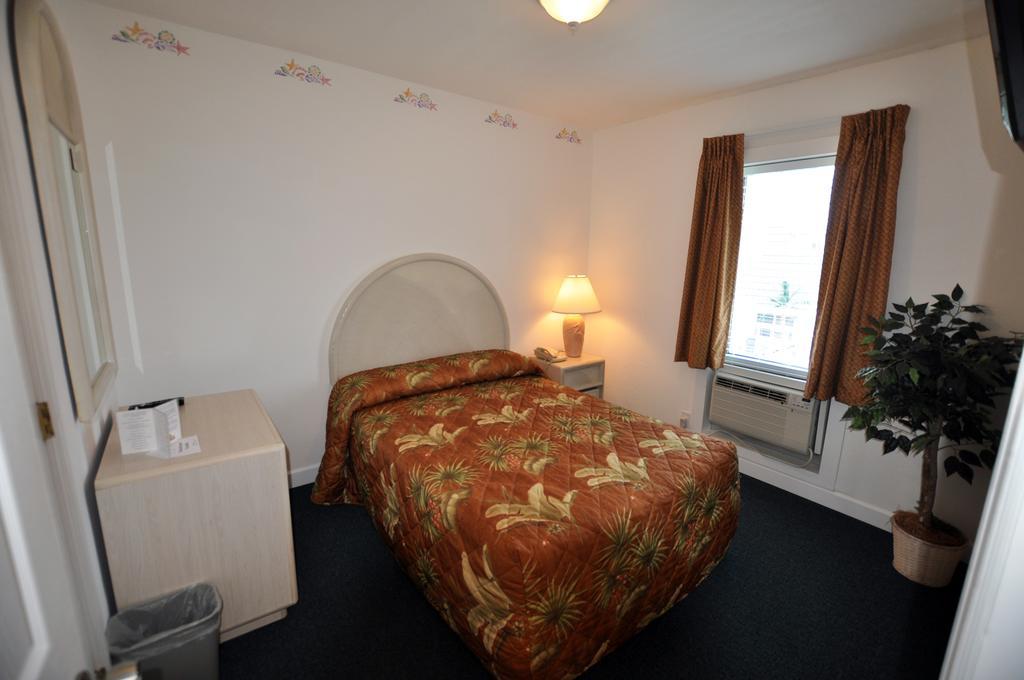 Riviera Resort & Suites Wildwood Værelse billede