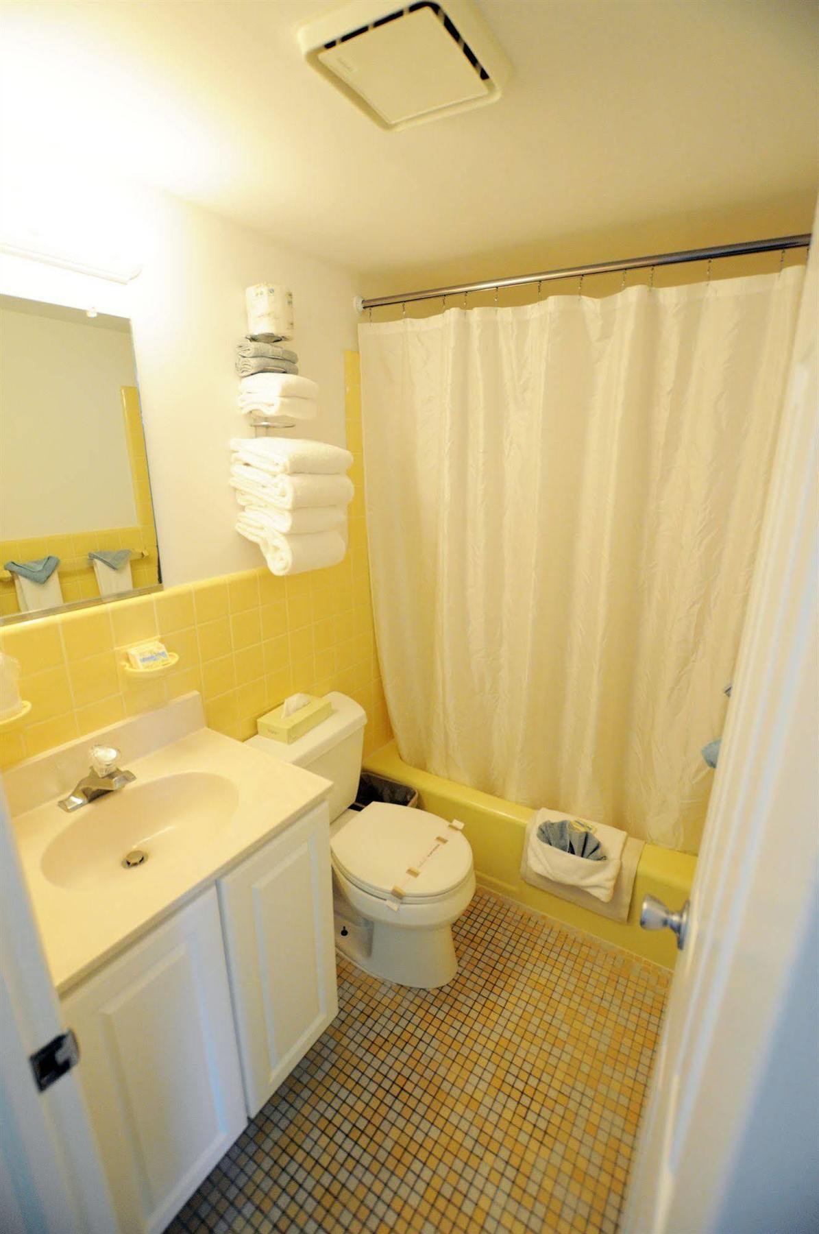Riviera Resort & Suites Wildwood Eksteriør billede