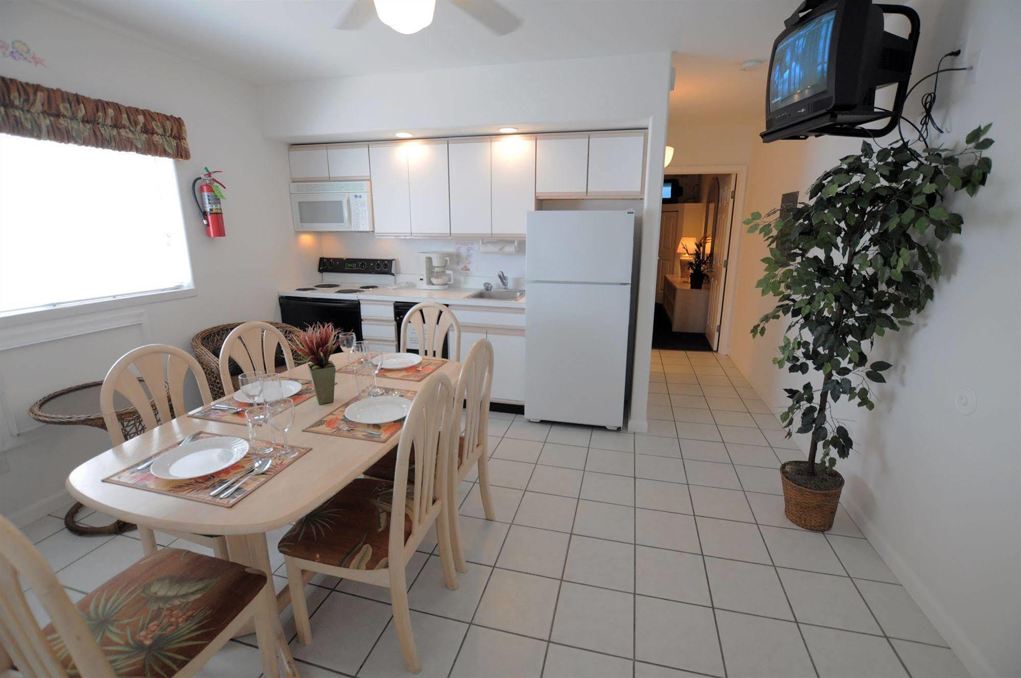 Riviera Resort & Suites Wildwood Eksteriør billede