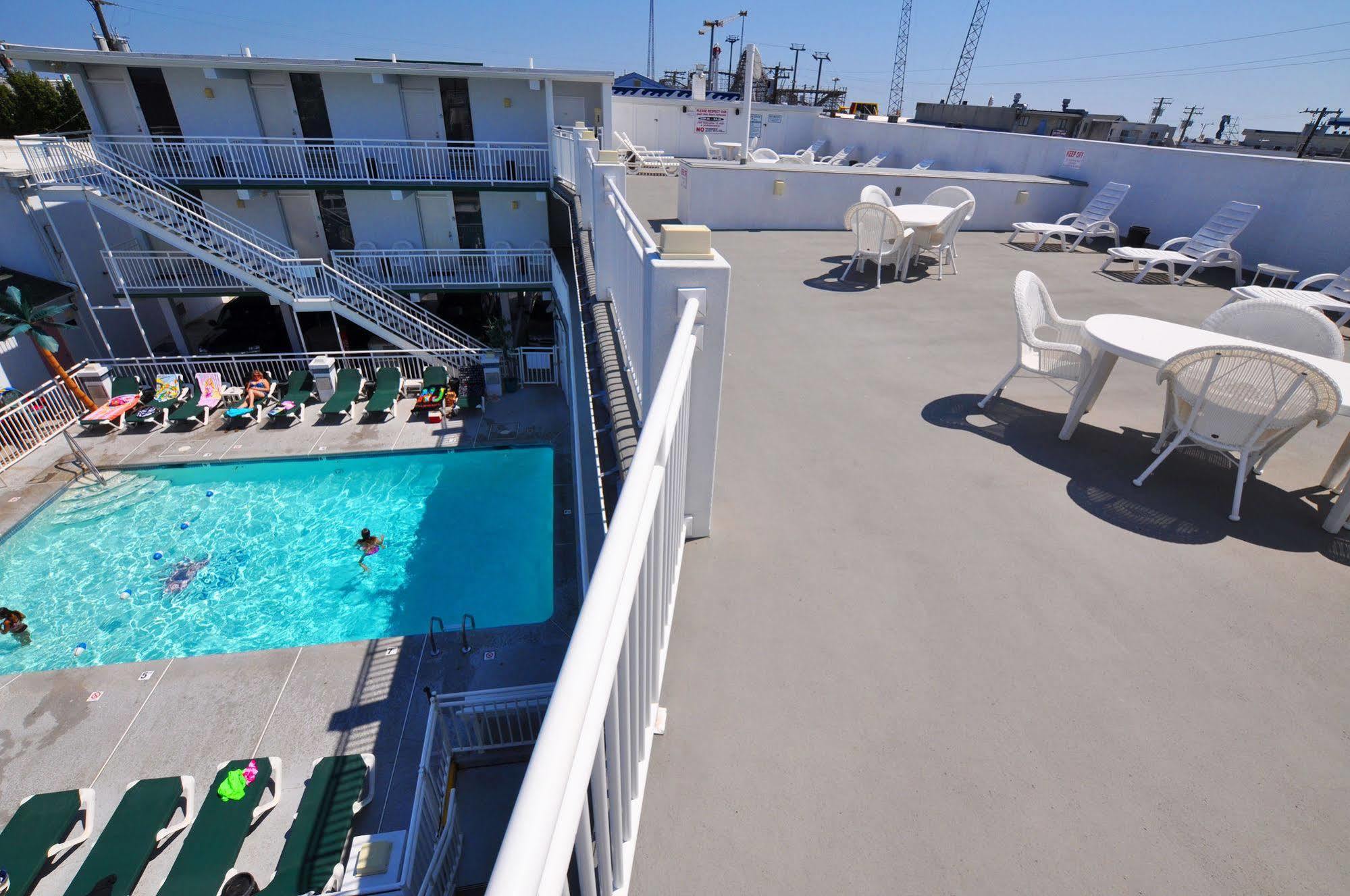 Riviera Resort & Suites Wildwood Eksteriør billede