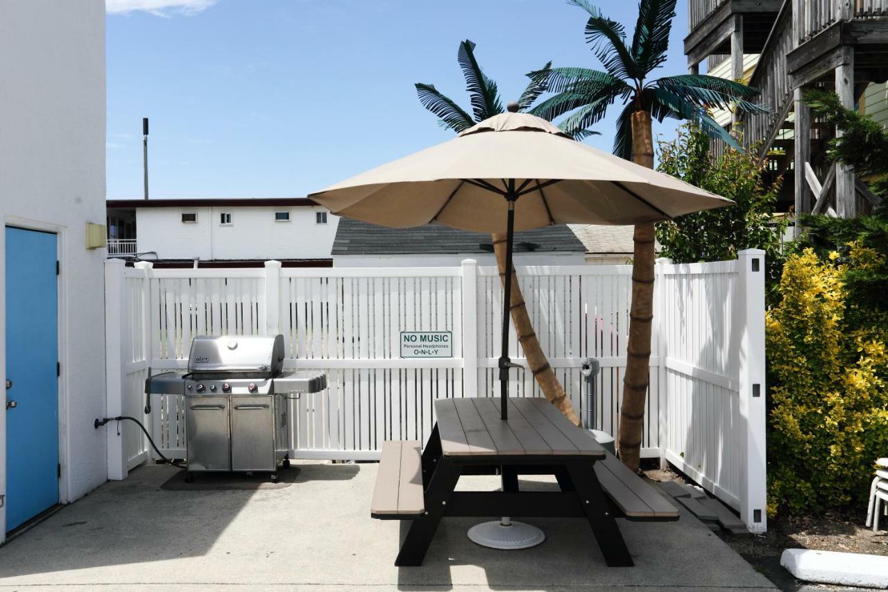 Riviera Resort & Suites Wildwood Eksteriør billede